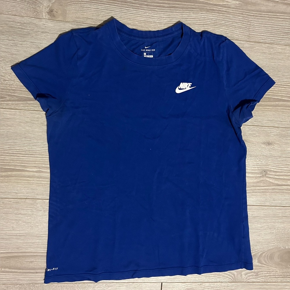 nike blue shirt
